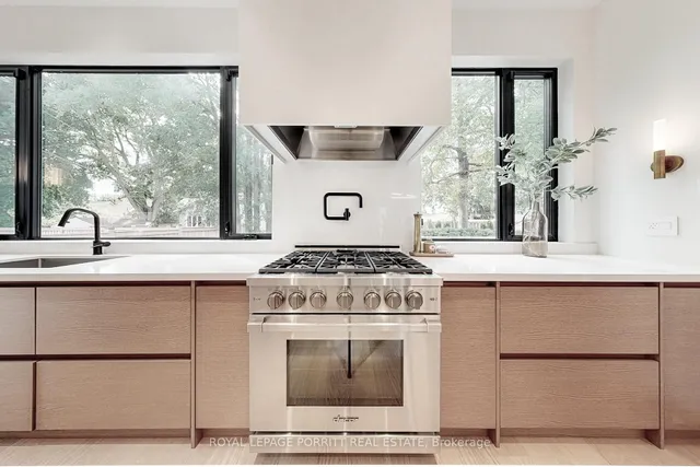 Additional image 14 of 22 Delma Dr