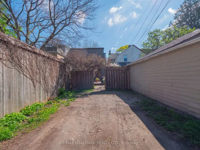 Additional image 44 of 142 Heward Ave