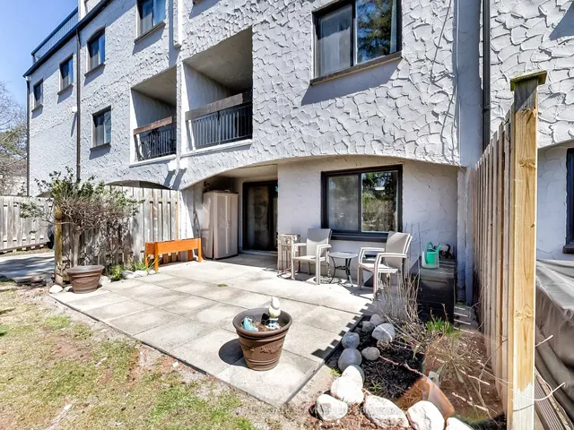 Additional image 44 of 1008 Falgarwood Dr Unit 5