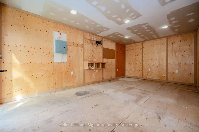 Additional image 23 of 278 Normanhurst Ave
