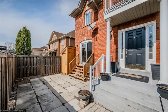 Additional image 32 of 105 Desert Sand Dr