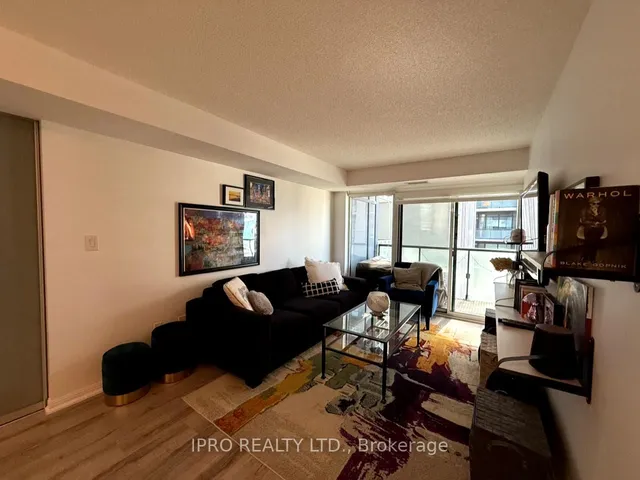 Additional image 13 of 400 Adelaide St Unit 801