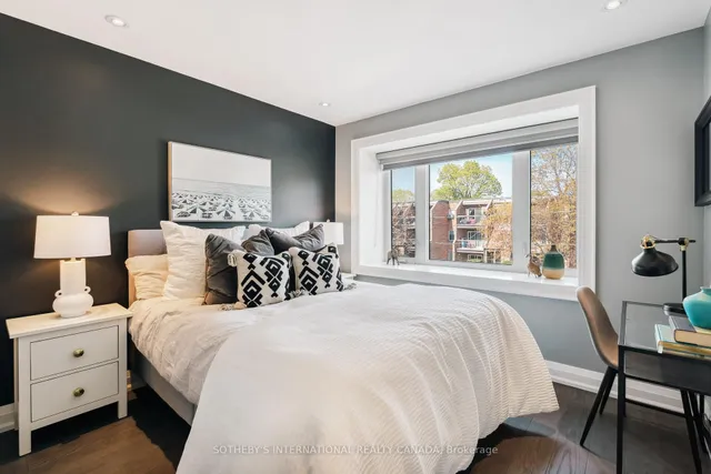 Additional image 30 of 34 Eaton Ave