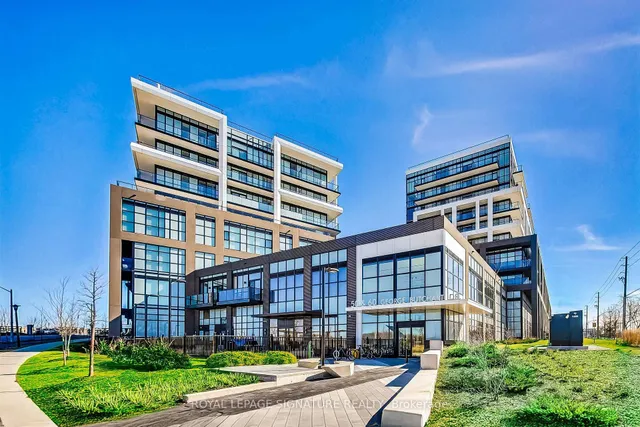 60 George Butchart Dr Unit 104