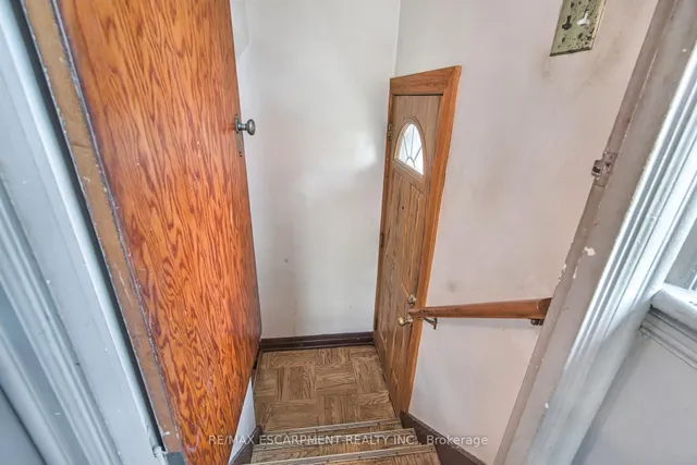 Additional image 26 of 48 Woodbridge Rd