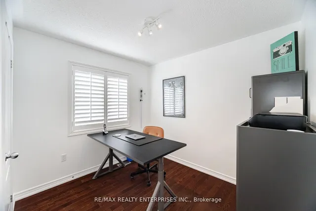 Additional image 15 of 2413 HILDA Dr