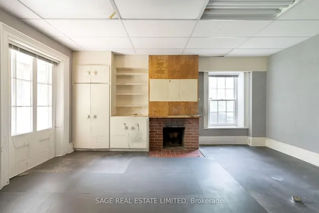 Additional image 19 of 322 La Rose Ave