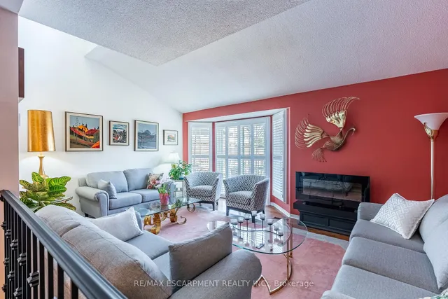 Additional image 16 of 1508 UPPER MIDDLE Rd Unit 6