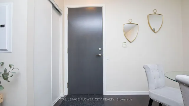 Additional image 18 of 105 The Queensway Ave Unit 415