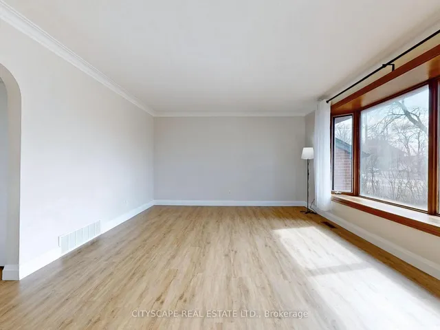 Additional image 8 of 377 Martin St