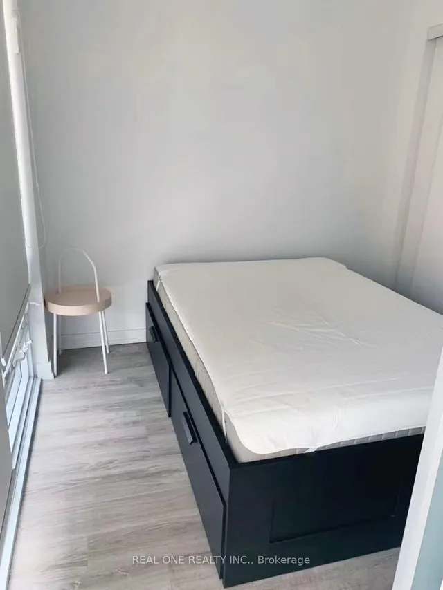 Additional image 6 of 28 Wellesley St Unit 1004