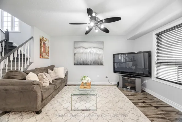 Additional image 7 of 44 Deforest Dr