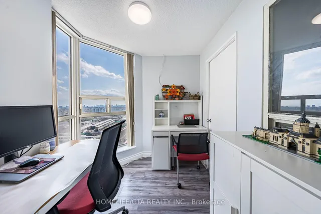 Additional image 20 of 2466 Eglinton Ave Unit Ph4