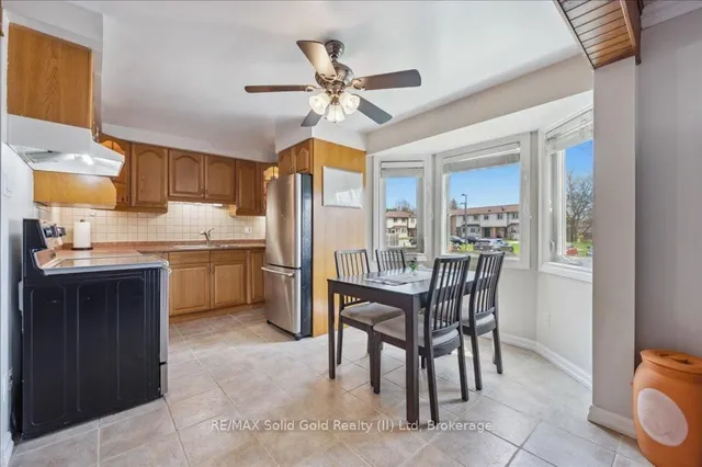 Additional image 14 of 700 Erinbrook Dr Unit 16