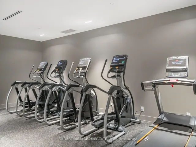 Additional image 19 of 1787 St. Clair Ave Unit 817