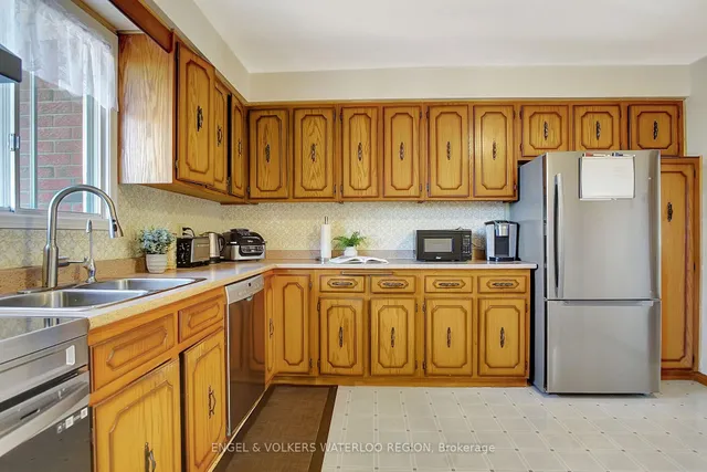 Additional image 13 of 137 Wimbleton Cres