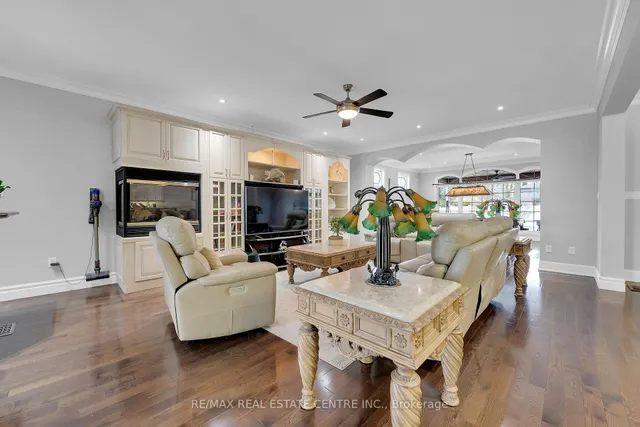 Additional image 18 of 29 Chipman Ave