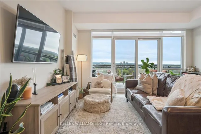 Additional image 25 of 2025 Maria St Unit 1401