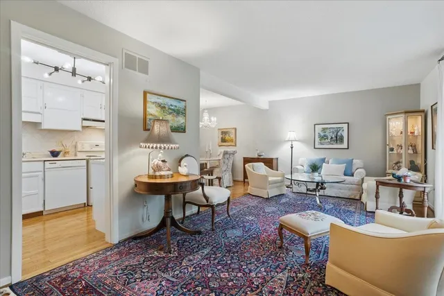 Additional image 9 of 1393 Royal York Rd Unit 16