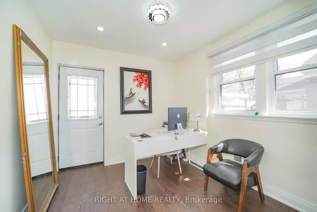 Additional image 27 of 23 Denham Rd