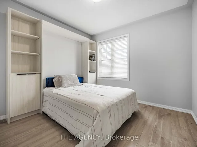 Additional image 27 of 216 Magurn Gate