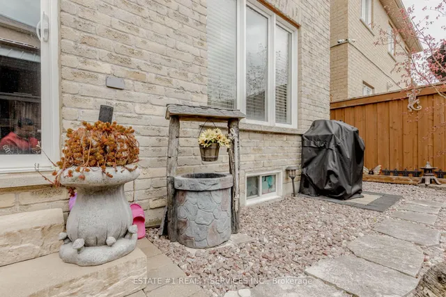 Additional image 45 of 50 Young Dr