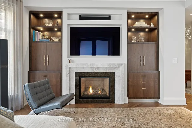 Additional image 4 of 1 St Thomas St Unit 7D