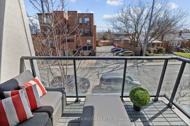 Additional image 27 of 70 Lanark Ave