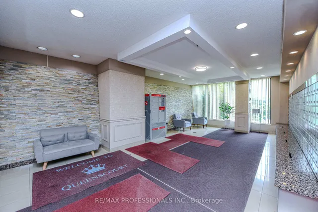 Additional image 5 of 362 The East Mall N/A Unit 302