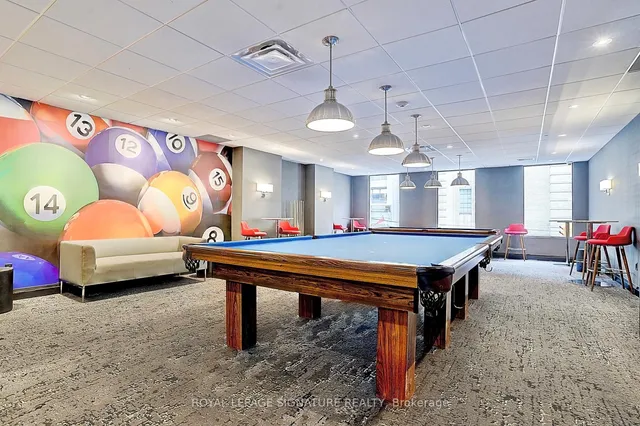 Additional image 41 of 45 Carlton St Unit 1209