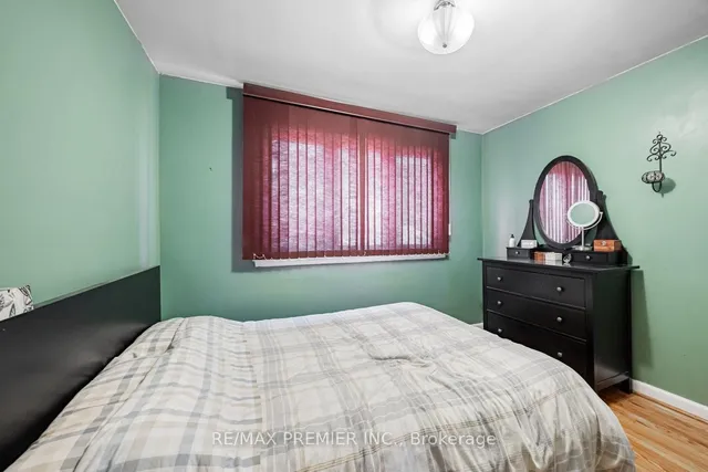 Additional image 14 of 32 Genthorn Ave