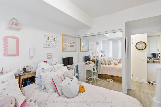 Additional image 15 of 1050 Main St Unit 502