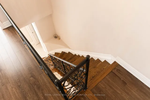 Additional image 42 of 5129 Boardwalk Dr