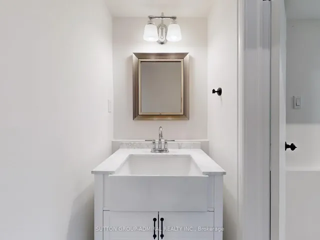 Additional image 40 of 248 Glengrove Ave