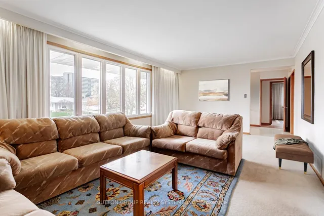 Additional image 3 of 994 Streamway Cres