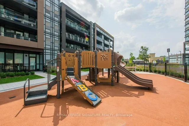 Additional image 35 of 60 George Butchart Dr Unit 104