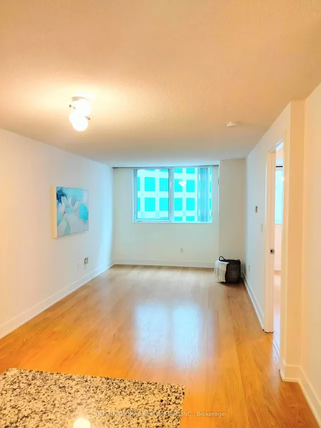 Additional image 4 of 20 Blue Jays Way Unit 408