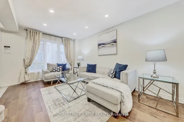 Additional image 3 of 39 Maberley Cres