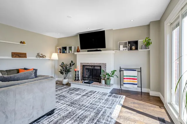 Additional image 13 of 81 Philosopher's Tr