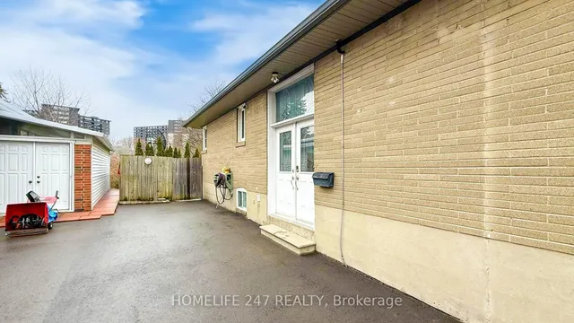 Additional image 5 of 53 Seminole Ave