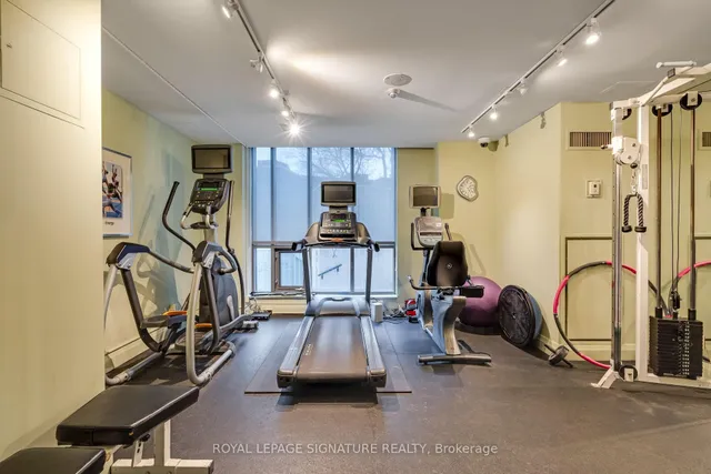 Additional image 40 of 3 McAlpine St Unit 411