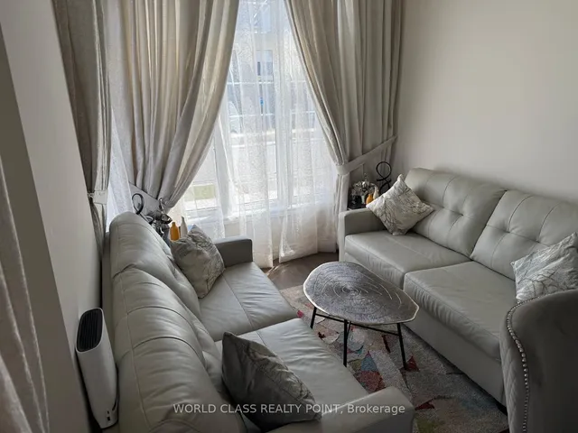 Additional image 19 of 3923 Koenig Rd