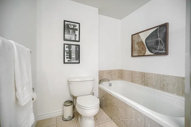Additional image 22 of 18 William Carson Cres Unit 811