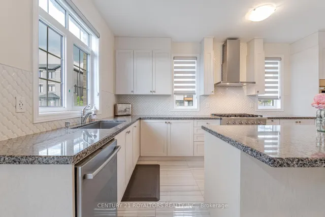 Additional image 19 of 1 Moorcroft Pl