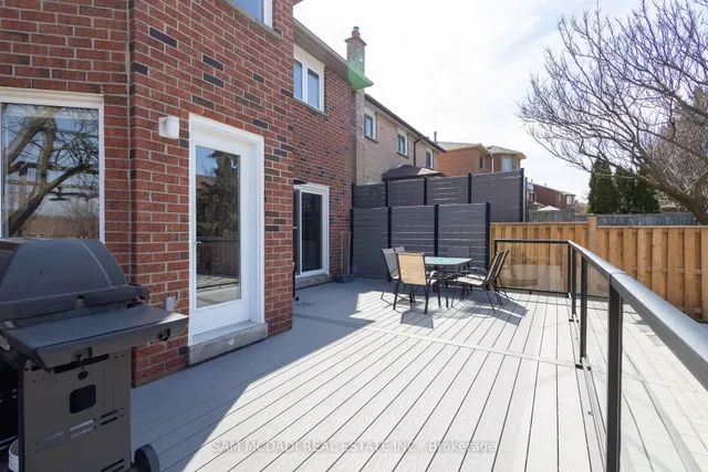 Additional image 25 of 1555 Sir Monty's Dr