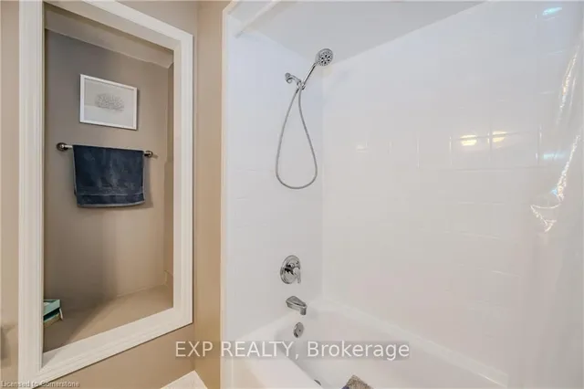 Additional image 30 of 11 COACHMAN Cres