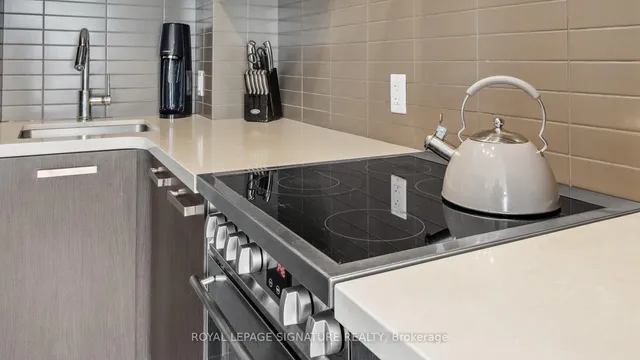 Additional image 19 of 455 Front St Unit N806