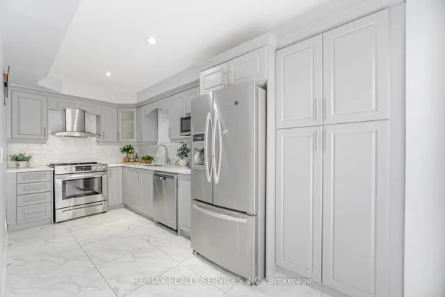 Additional image 11 of 34 Chipmunk Cres