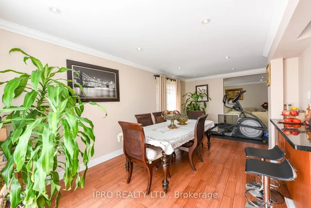 Additional image 11 of 5136 Palomar Cres