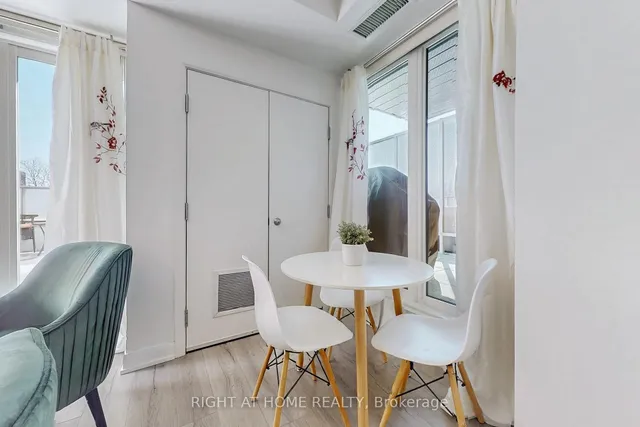 Additional image 4 of 385 Osler St Unit 202